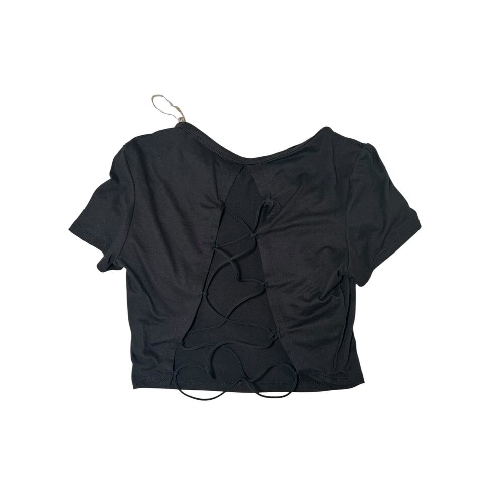 Womenโs Paperoc Lace Up Back Crop Top Size Medium